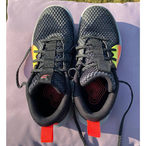 Under Armour Embiid One 'Origin'  Youth 6.5 / Mens 6.5  3023529-001  MSRP $120 - Picture 8 of 13